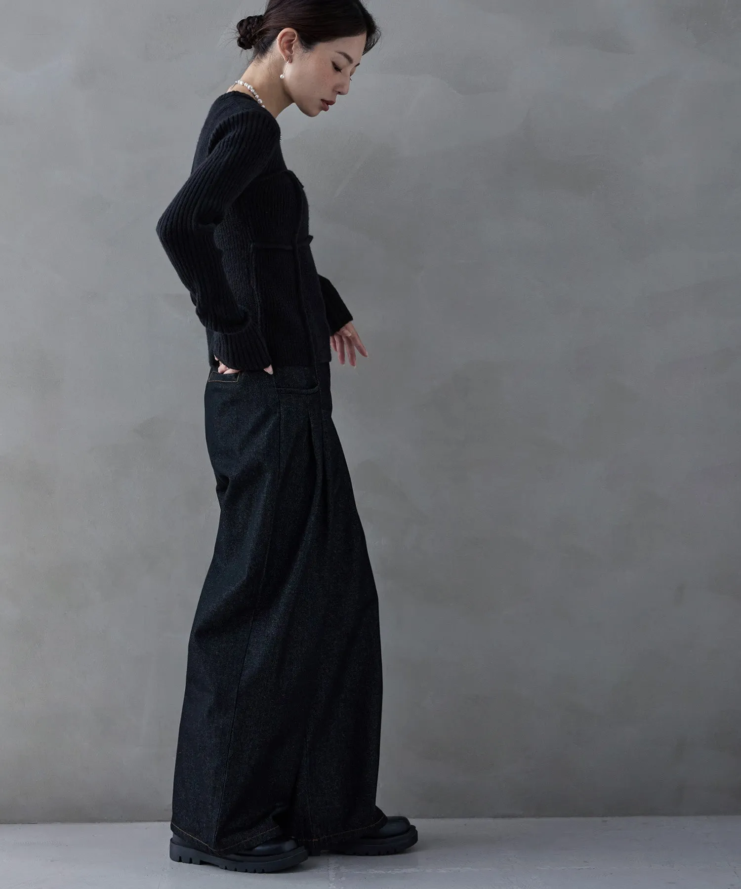 Alpaca touch bustier-like rib knit