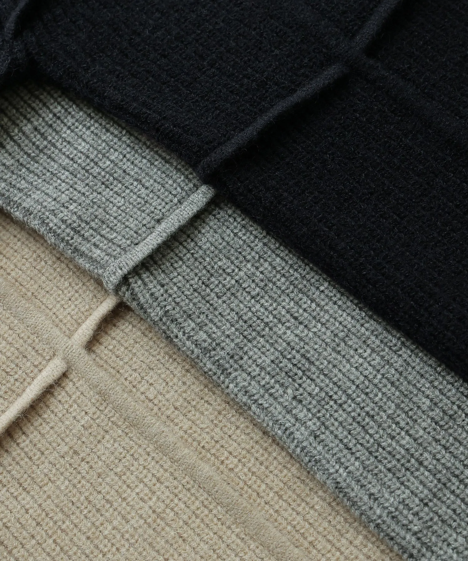 Alpaca touch bustier-like rib knit