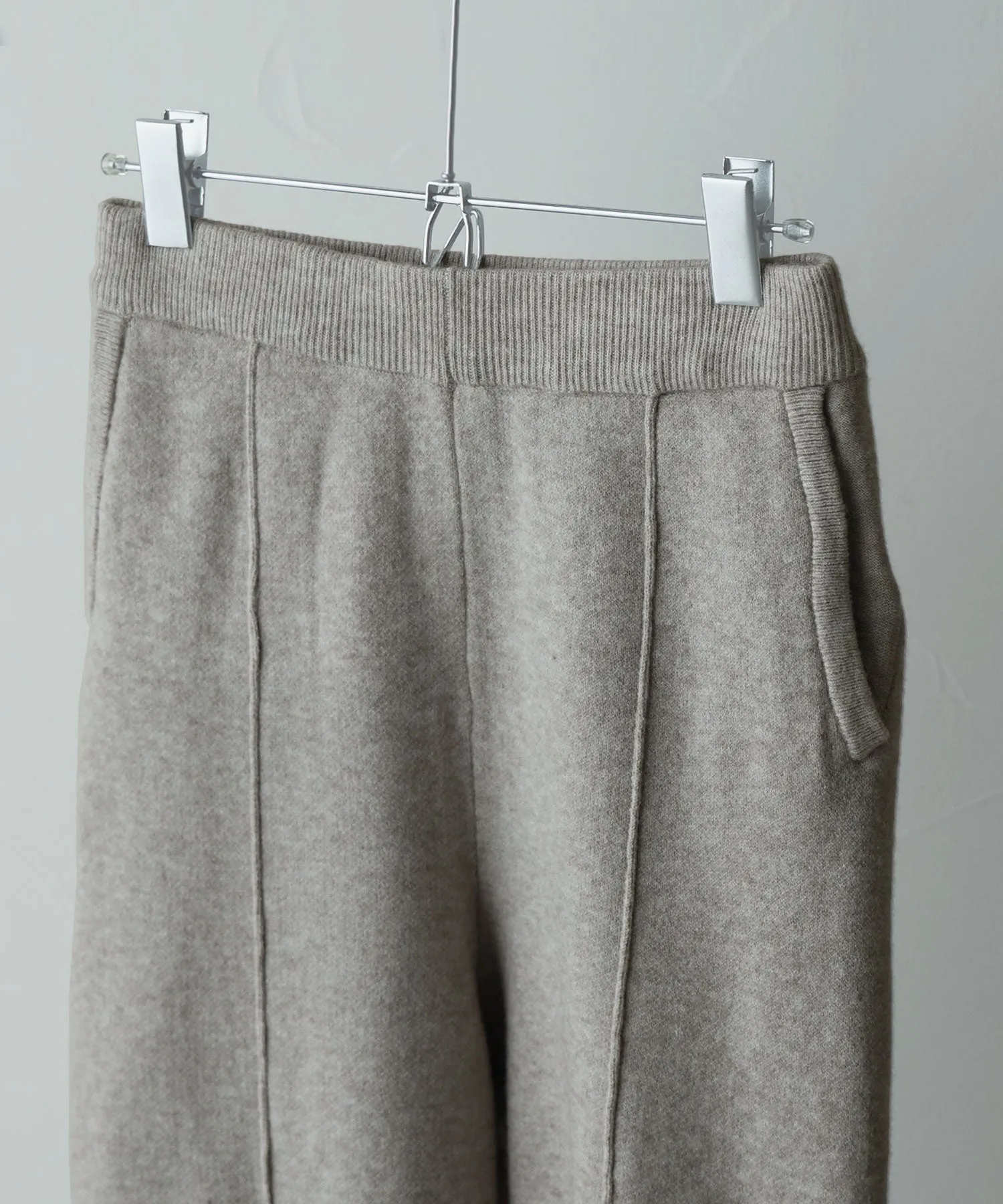 Alpaca touch knit jogger pants