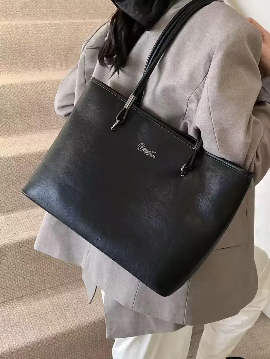 cross-body bag Premium Commuter Shoulder Bag