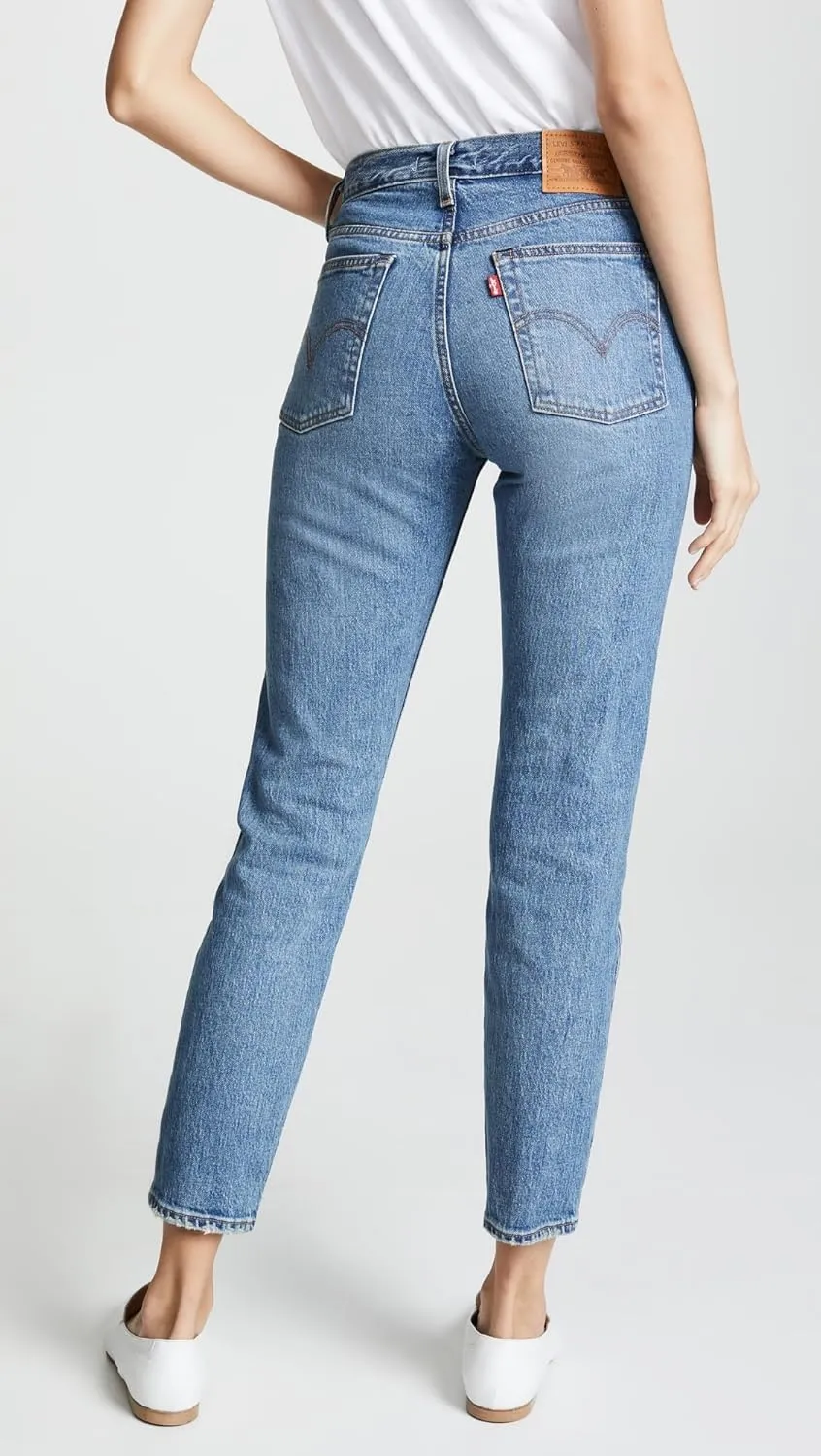 Levi's Women's Premium Wedgie Icon Fit Jeans