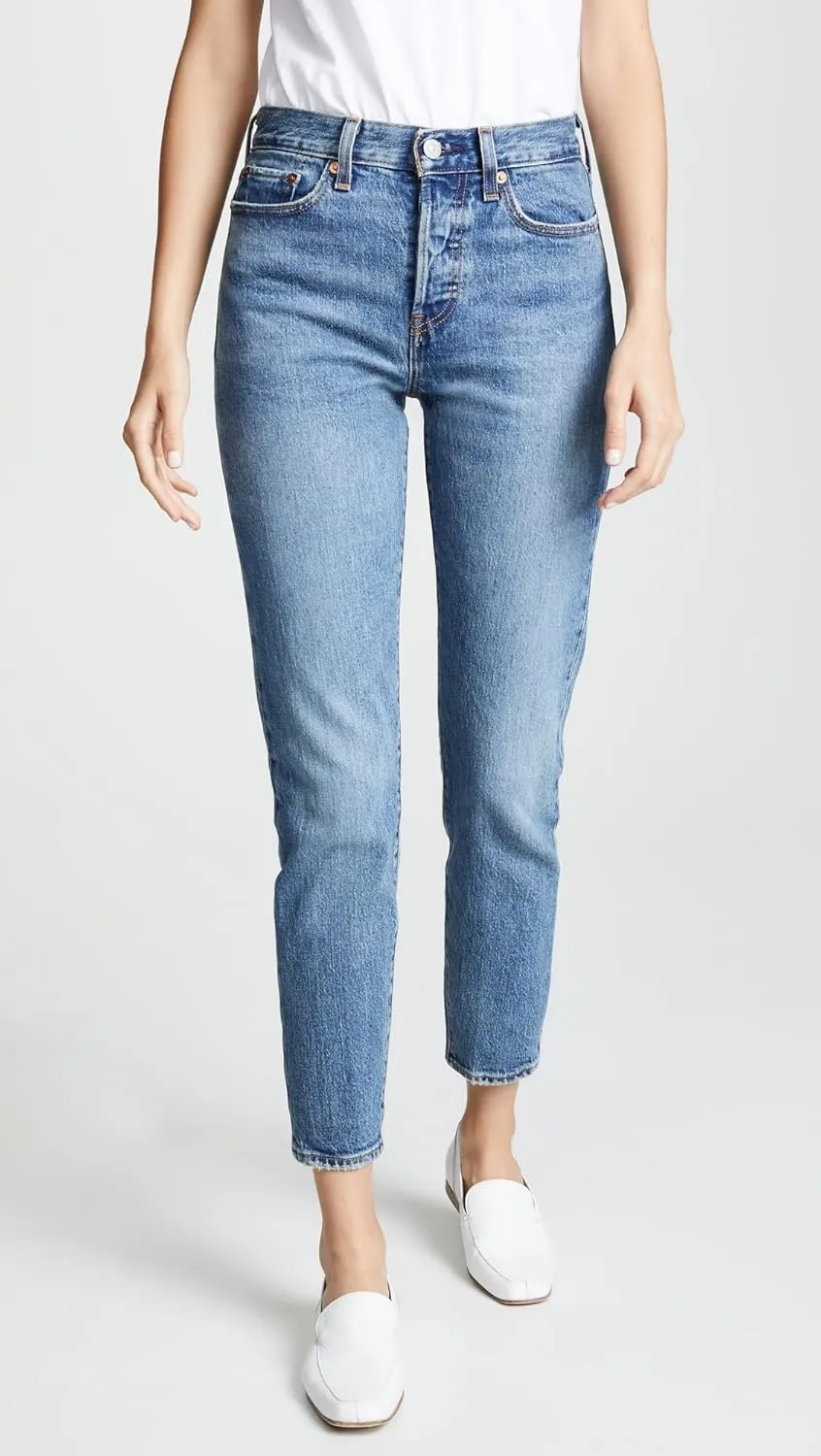 Levi's Women's Premium Wedgie Icon Fit Jeans