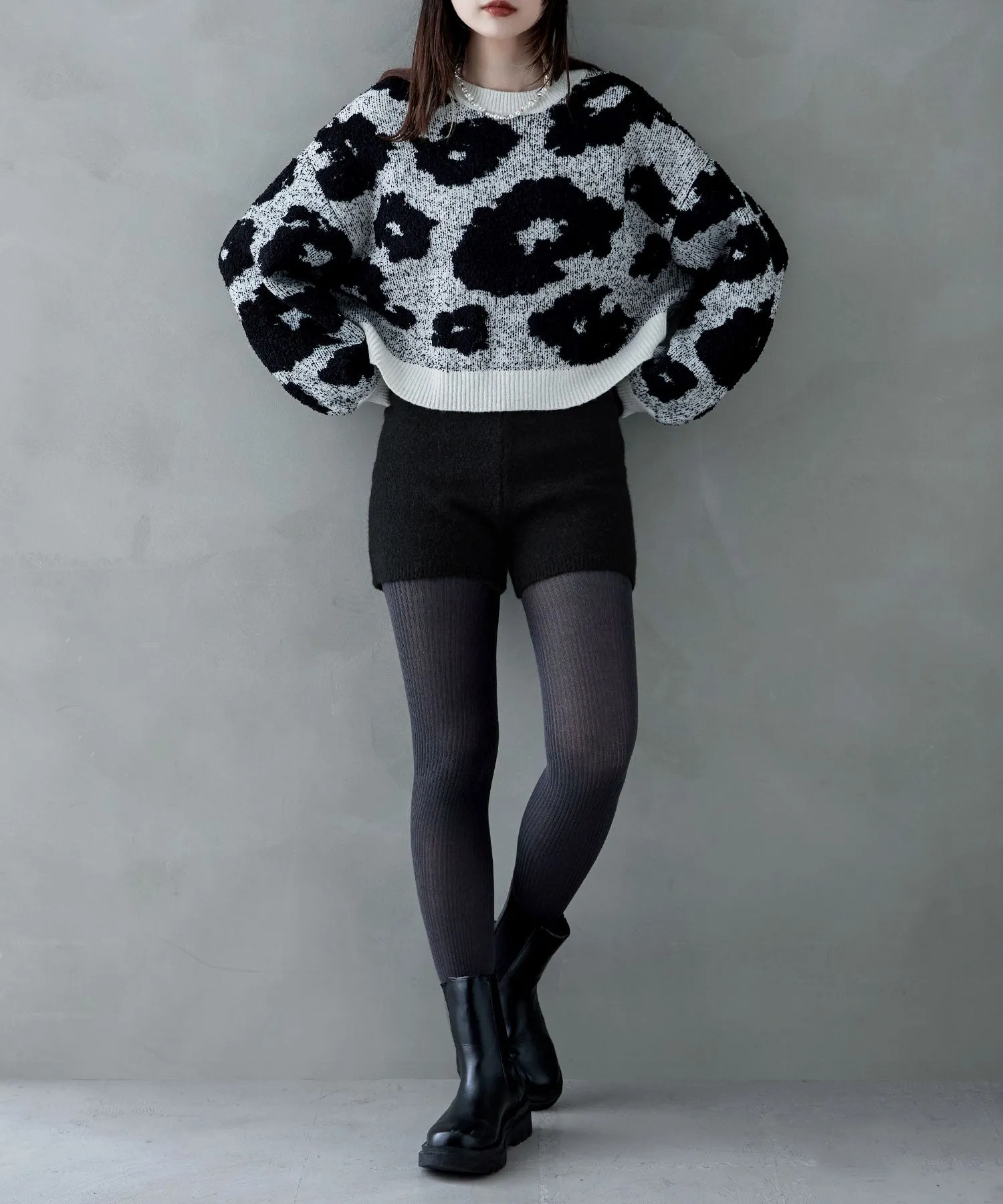 Mohair touch knit shorts