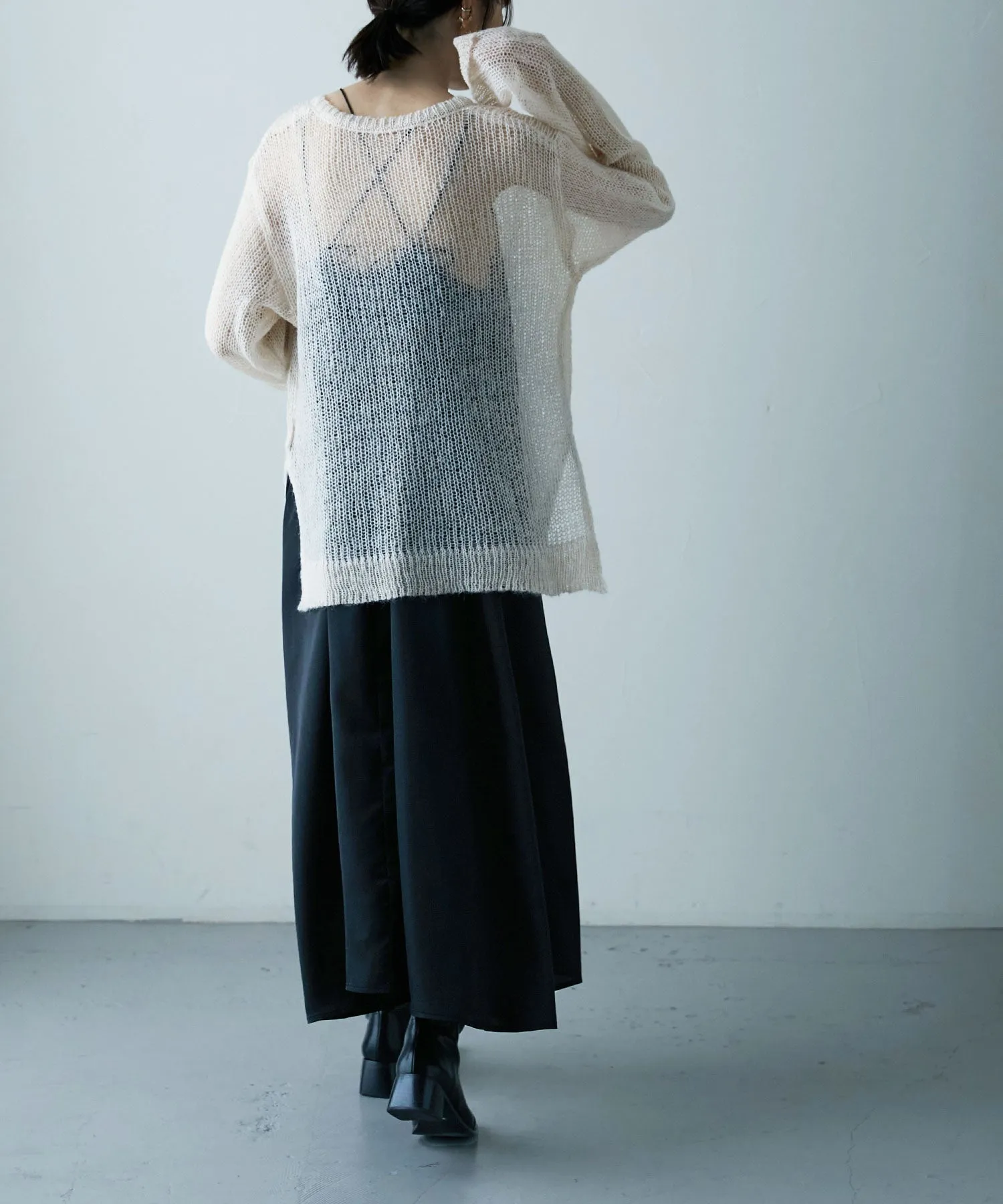 Mohair touch low gauge knit