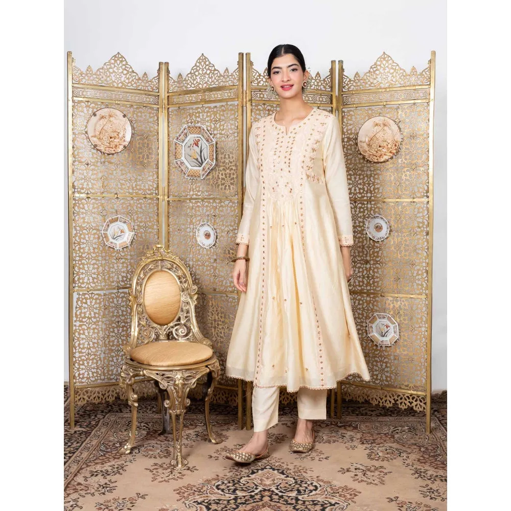 Nadima Saqib Beige Embroidered Full Sleeves Kurta (Set of 3)