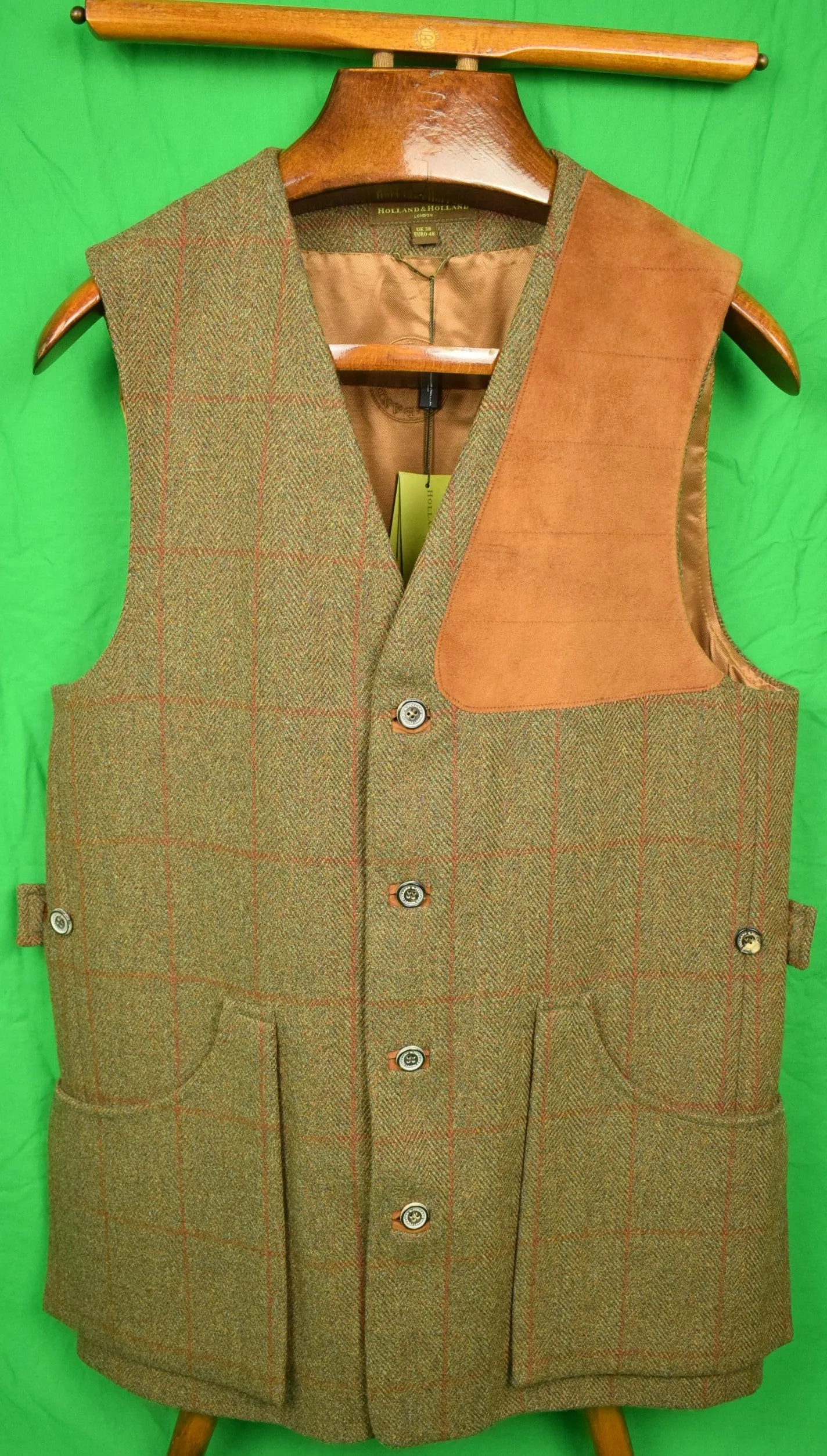 "Holland & Holland Men's Tweed Shooting Vest w/ Left Recoil Suede Shoulder Patch" Sz: 38  (New w/ H&H Tags!)