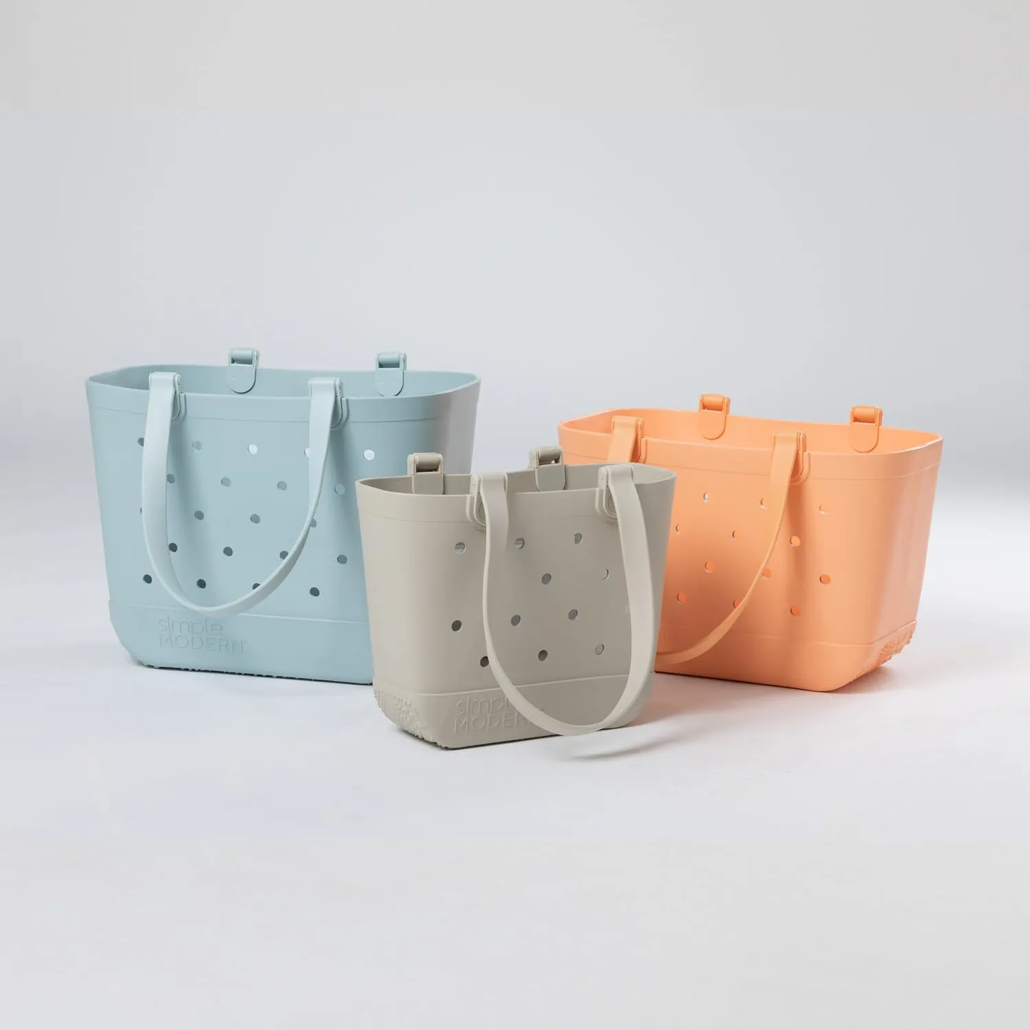 Simple Modern Large Beach Bag | Waterproof Getaway Rubber Tote with Zipper Pocket for Travel, Pool, Boat, Groceries, Sports | Zinnia