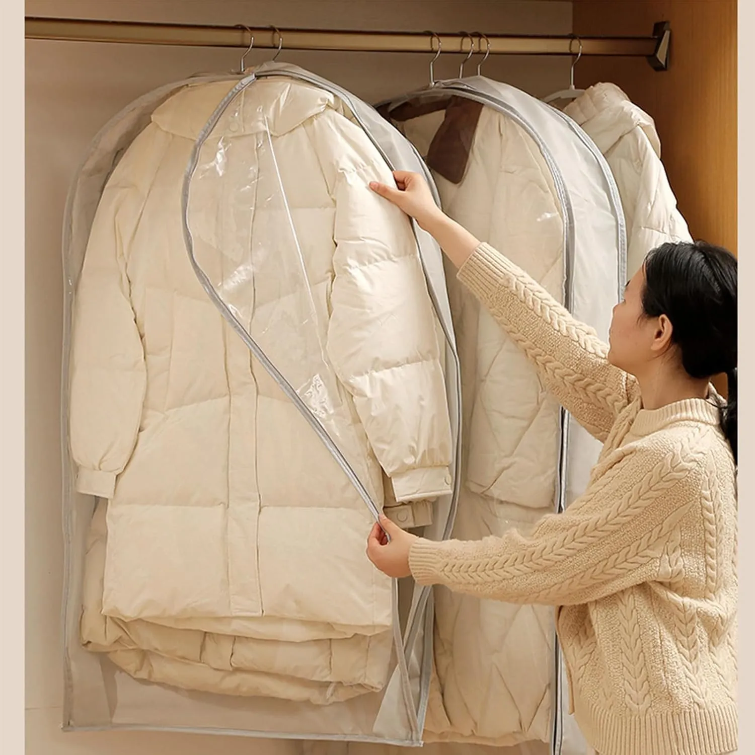 Space Saving Hanging Garment Bag with Self Compression Zipper 2025 New Hanging Protector Down Coat Compression Dust Cover Space Saver Closet Organizers (White, M)