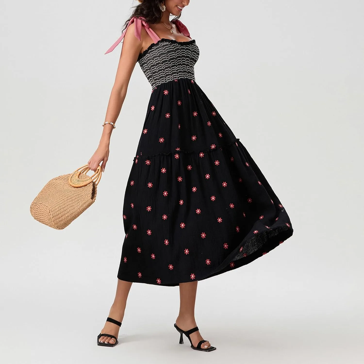 Summer Boho Tie Shoulder Dress for Women 2025 Y2k Sleeveless Floral Smocked Tiered Flowy Maxi Dress Beach Sundress