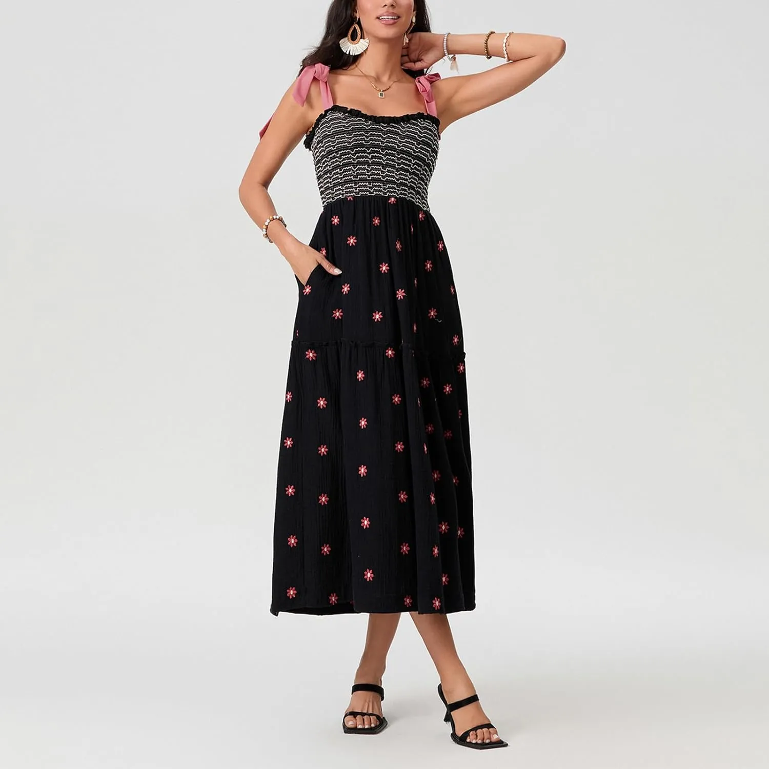 Summer Boho Tie Shoulder Dress for Women 2025 Y2k Sleeveless Floral Smocked Tiered Flowy Maxi Dress Beach Sundress