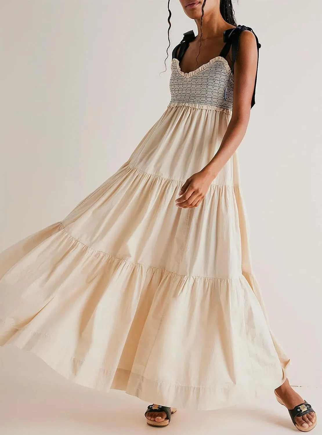 Summer Boho Tie Shoulder Dress for Women 2025 Y2k Sleeveless Floral Smocked Tiered Flowy Maxi Dress Beach Sundress