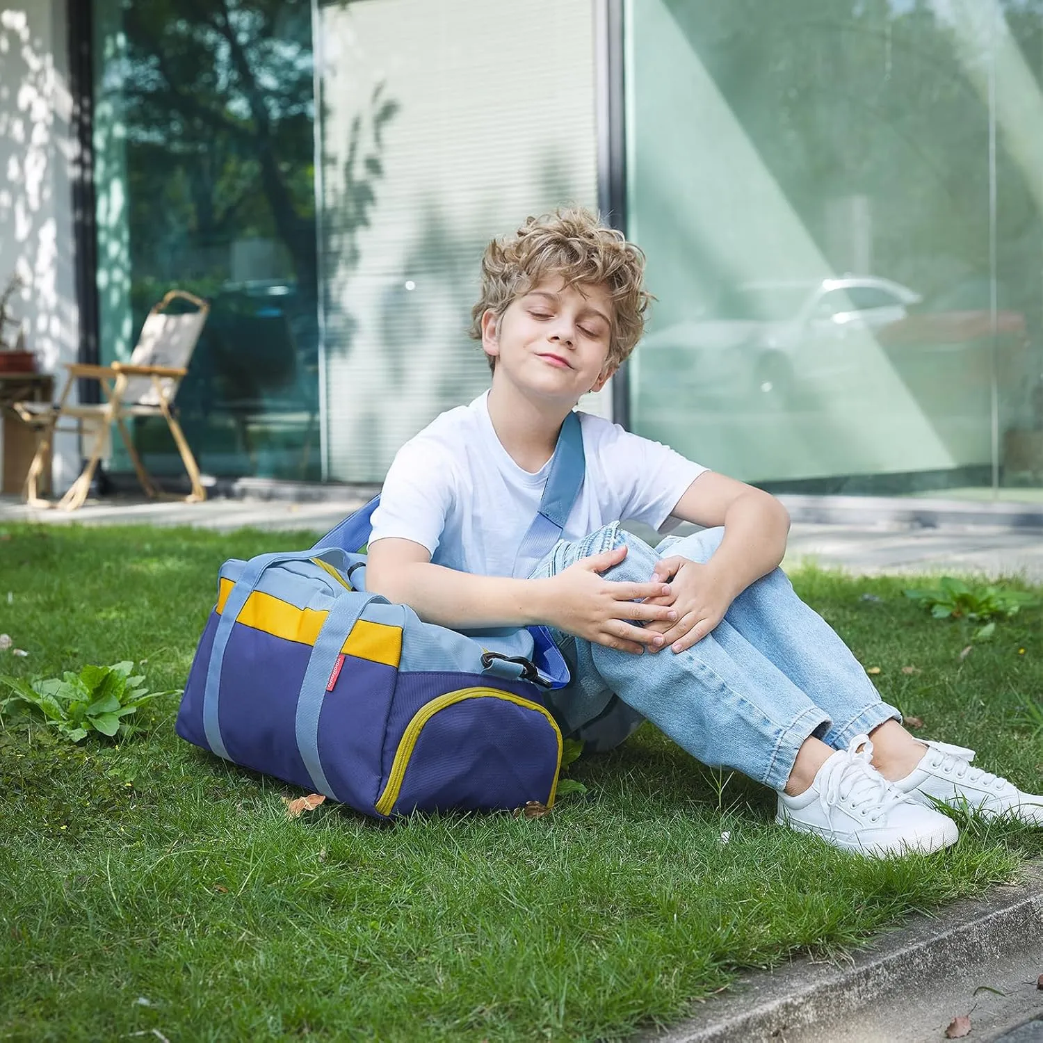 WOOMADA Kids Duffle Bag for Boys or Girls, Kids Overnight Bag with Shoe CompartmentWet Pocket, Ideal for School Practice, Sports, Travel(purple unicorn)